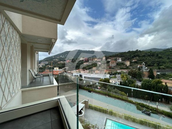 appartamento in vendita ad Alassio