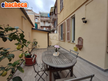 appartamento in vendita ad Alassio