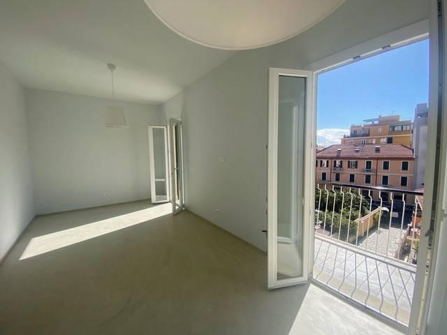 appartamento in vendita ad Alassio