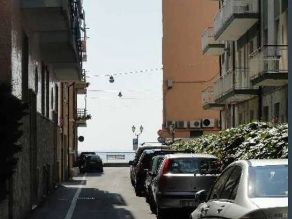 appartamento in vendita ad Alassio
