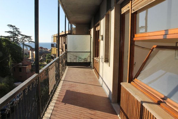 appartamento in vendita ad Alassio