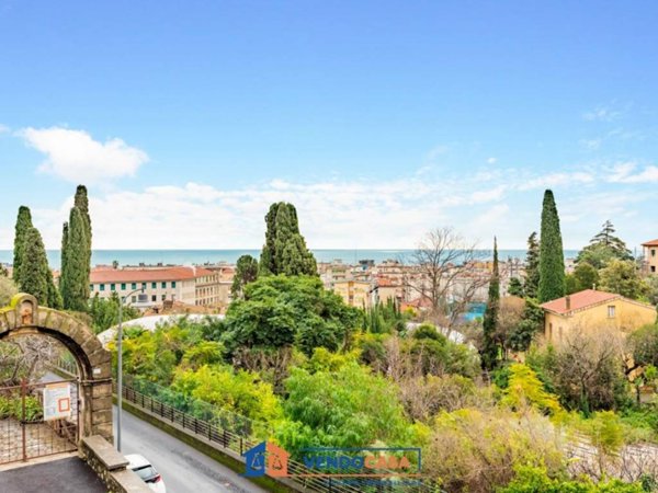 appartamento in vendita ad Alassio