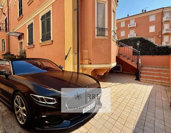 appartamento in vendita ad Alassio