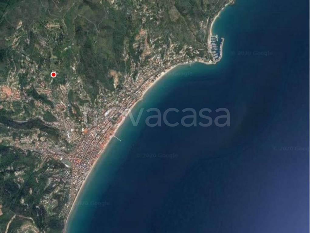 casa indipendente in vendita ad Alassio