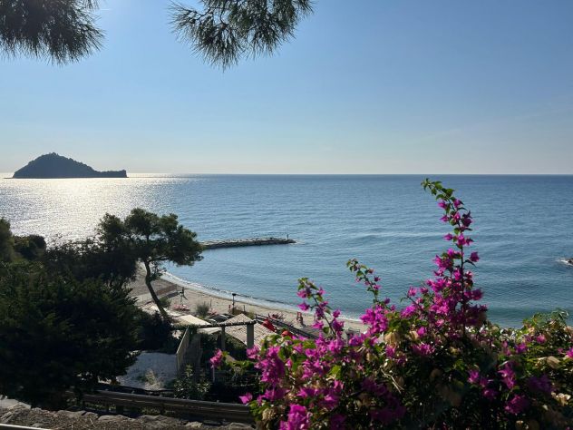 appartamento in vendita ad Alassio