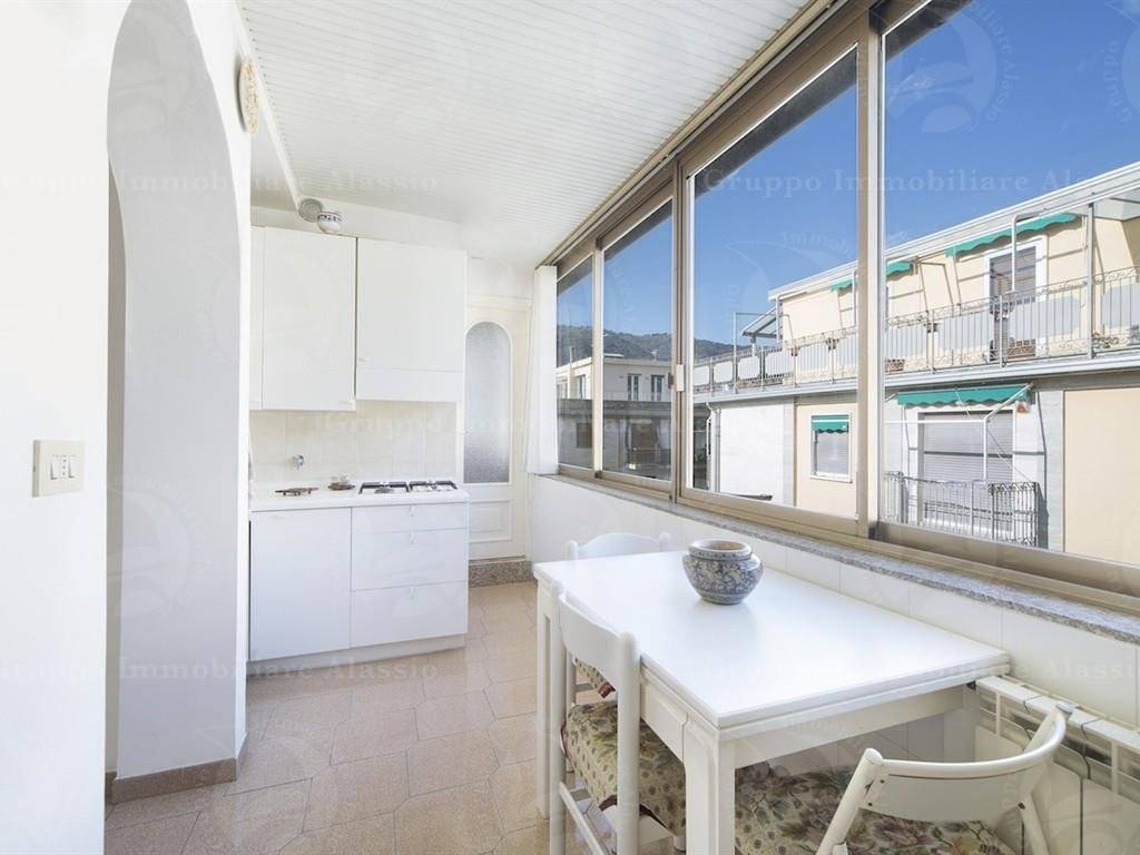 appartamento in vendita ad Alassio