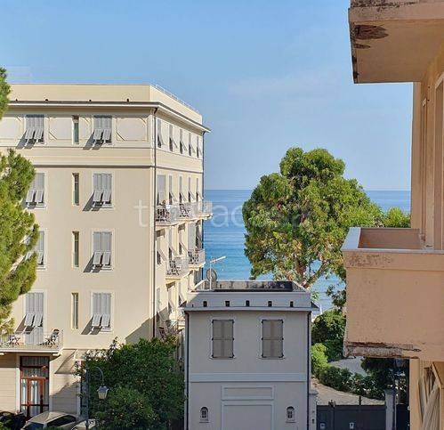 appartamento in vendita ad Alassio