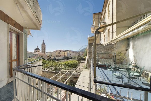 appartamento in vendita ad Alassio