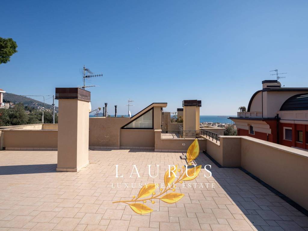 appartamento in vendita ad Alassio