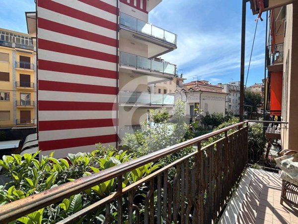 appartamento in vendita ad Alassio