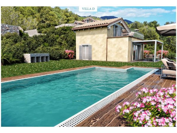 casa indipendente in vendita ad Alassio
