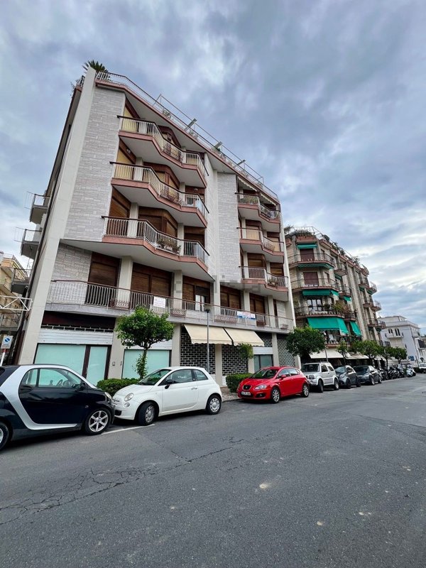 appartamento in vendita ad Alassio