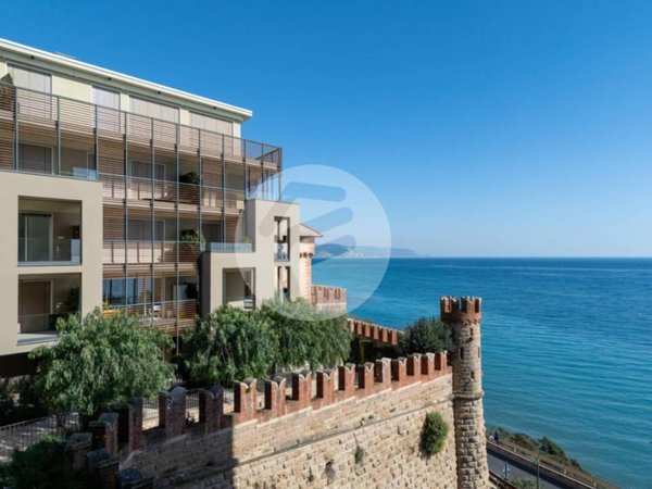 appartamento in vendita ad Alassio