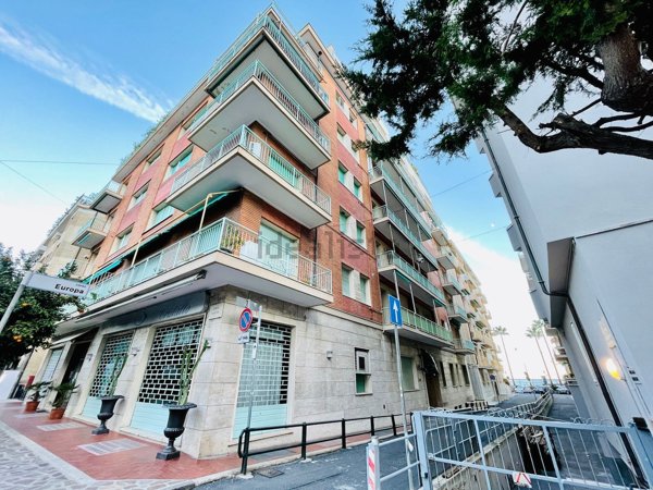appartamento in vendita ad Alassio