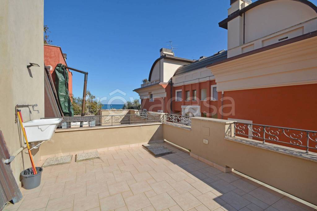 appartamento in vendita ad Alassio