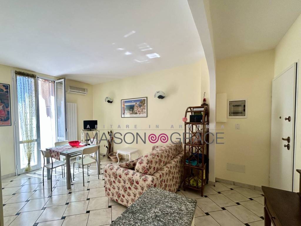appartamento in vendita ad Alassio