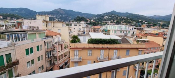 appartamento in vendita ad Alassio