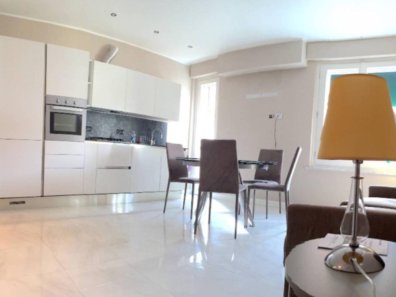 appartamento in vendita ad Alassio