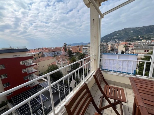 appartamento in vendita ad Alassio
