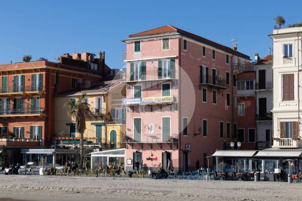 appartamento in vendita ad Alassio