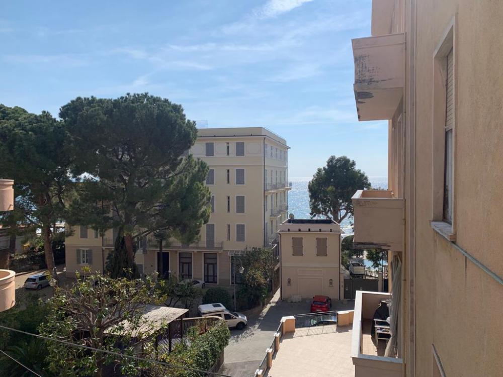 appartamento in vendita ad Alassio