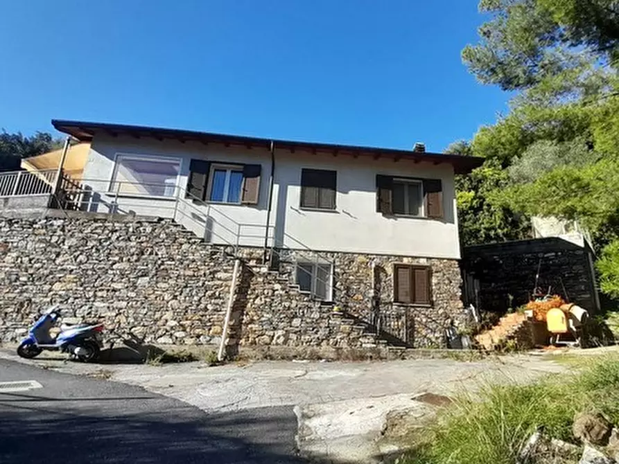 casa indipendente in vendita ad Alassio