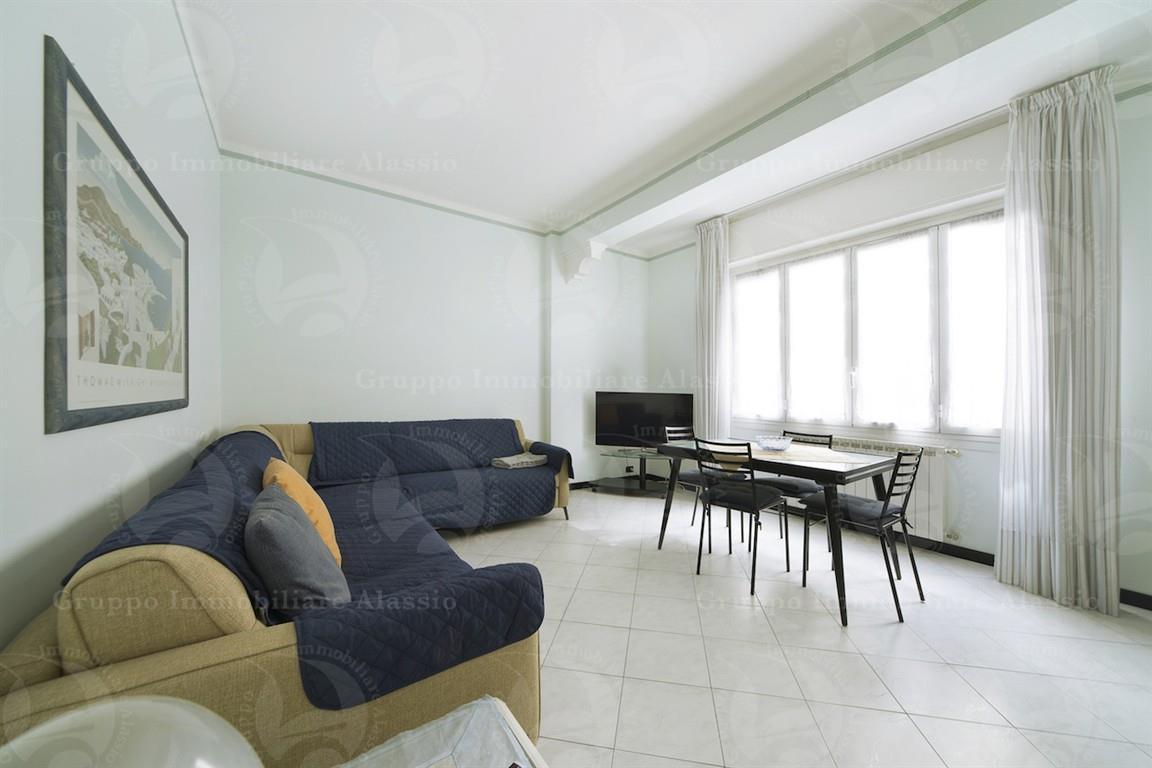 appartamento in vendita ad Alassio