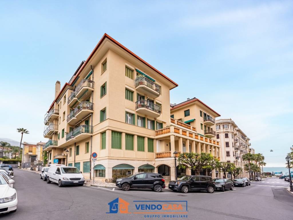 appartamento in vendita ad Alassio