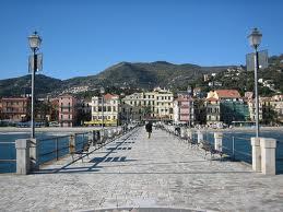 locale di sgombero in vendita ad Alassio