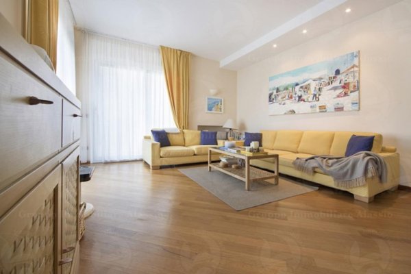 appartamento in vendita ad Alassio