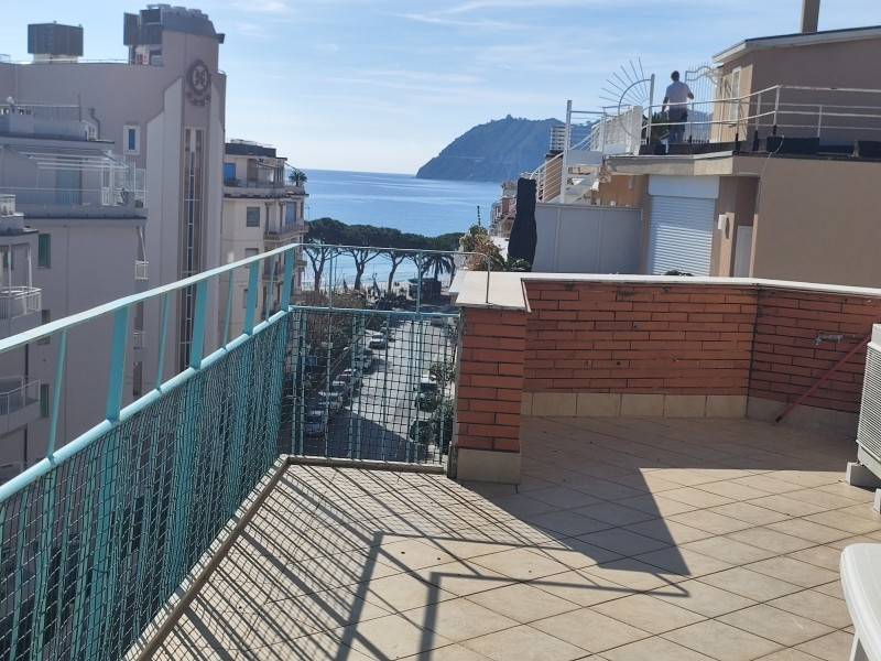 appartamento in vendita ad Alassio