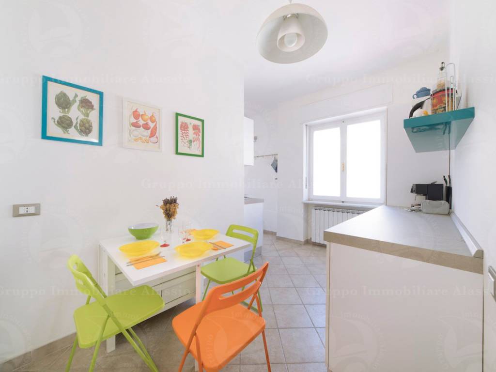 appartamento in vendita ad Alassio