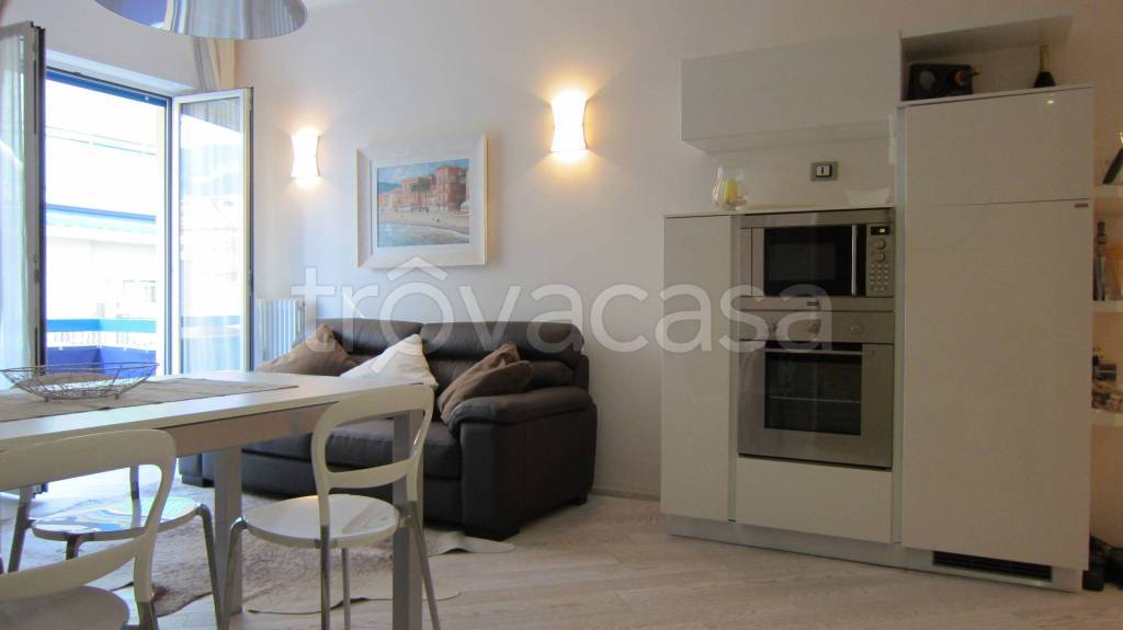 appartamento in vendita ad Alassio