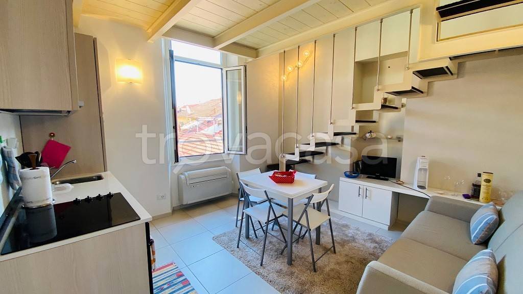 appartamento in vendita ad Alassio