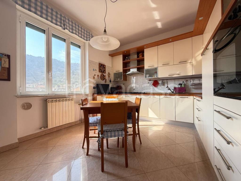 appartamento in vendita ad Alassio