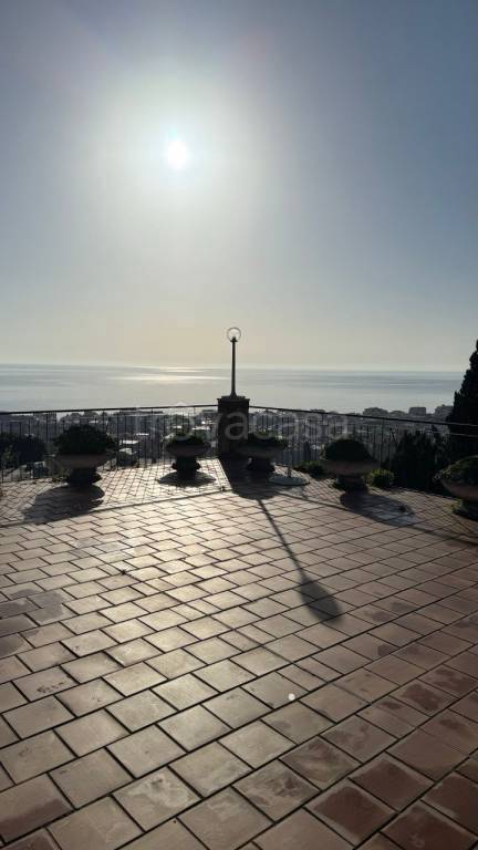 appartamento in vendita ad Alassio