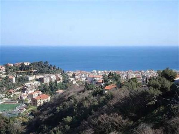 terreno edificabile in vendita ad Alassio in zona Moglio