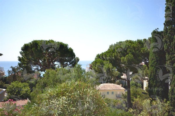 appartamento in vendita ad Alassio