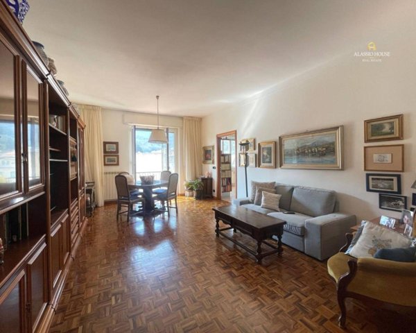 appartamento in vendita ad Alassio