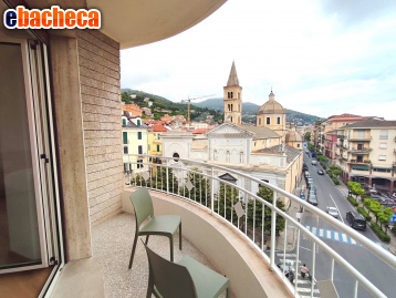 appartamento in vendita ad Alassio
