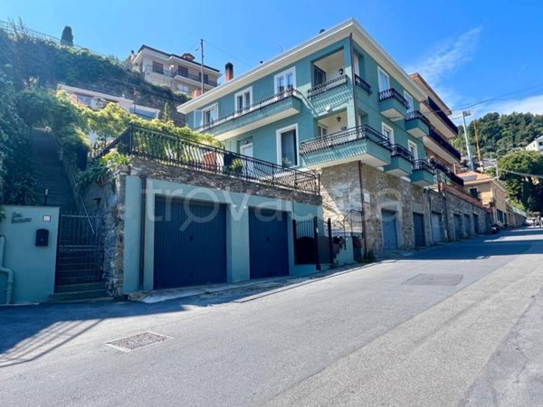 appartamento in vendita ad Alassio