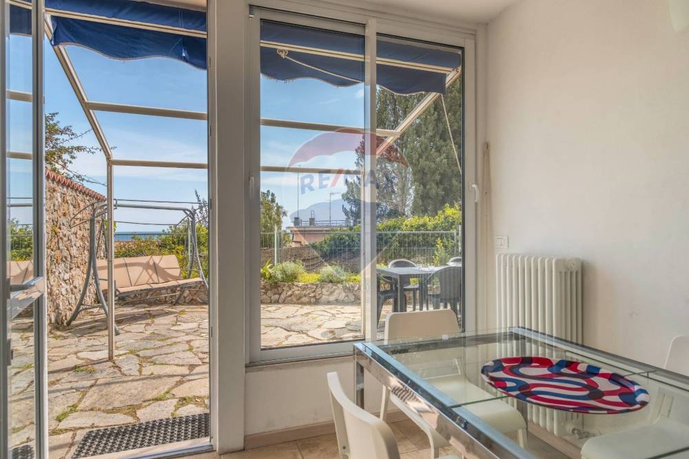 appartamento in vendita ad Alassio