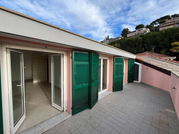 appartamento in vendita ad Alassio