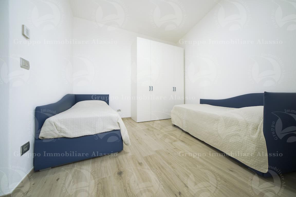 appartamento in vendita ad Alassio