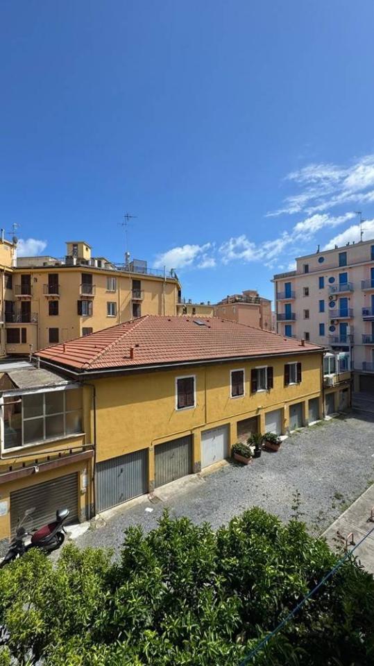 appartamento in vendita ad Alassio