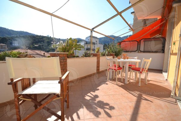 appartamento in vendita ad Alassio