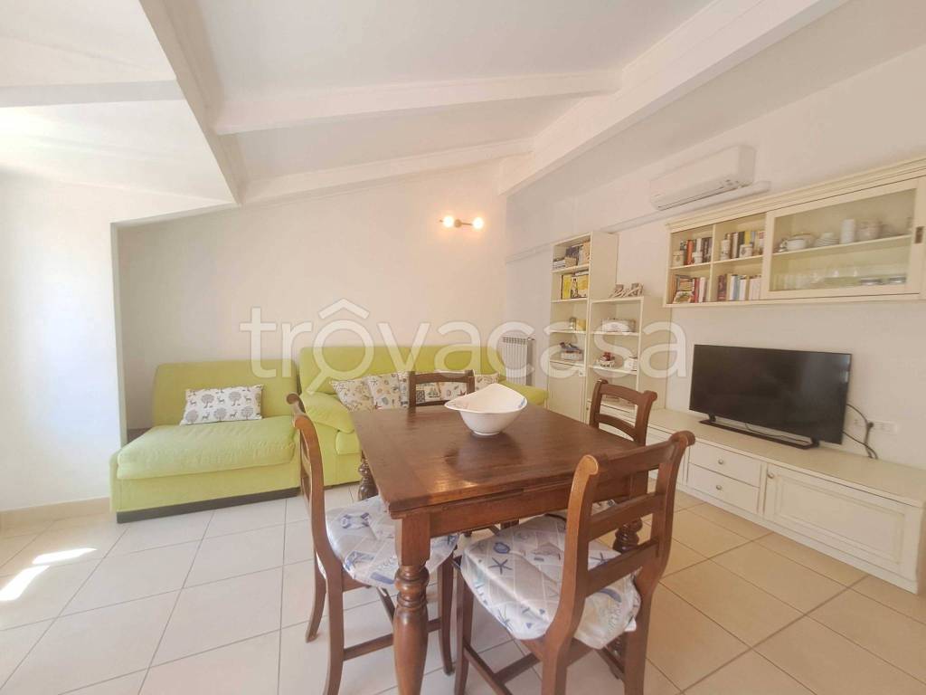 appartamento in vendita ad Alassio