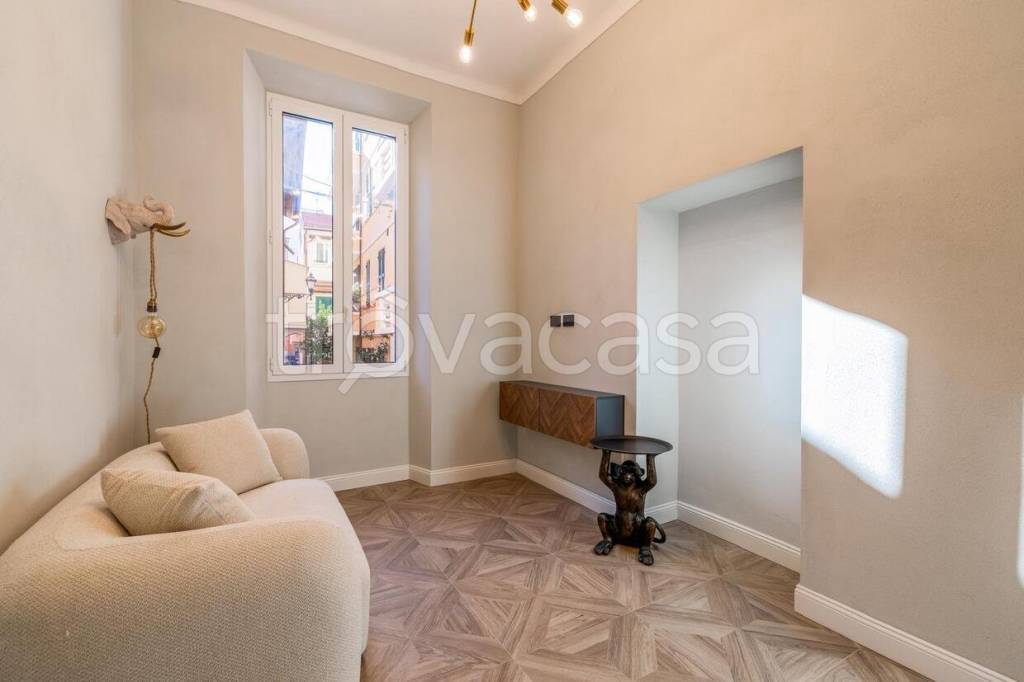appartamento in vendita ad Alassio