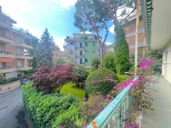 appartamento in vendita ad Alassio