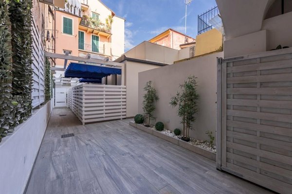 appartamento in vendita ad Alassio